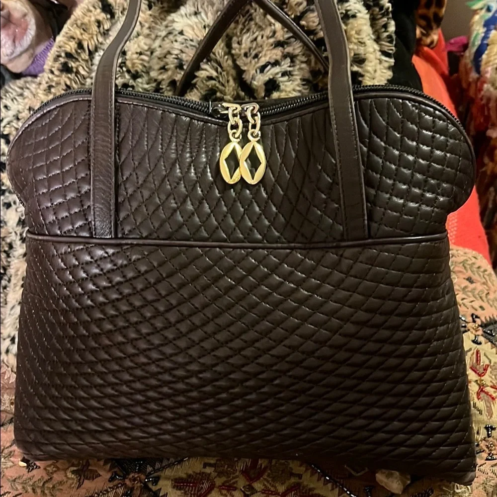 BALLY Elegant Brown Quilted Leather Women's Bag - Picture 8 of 12